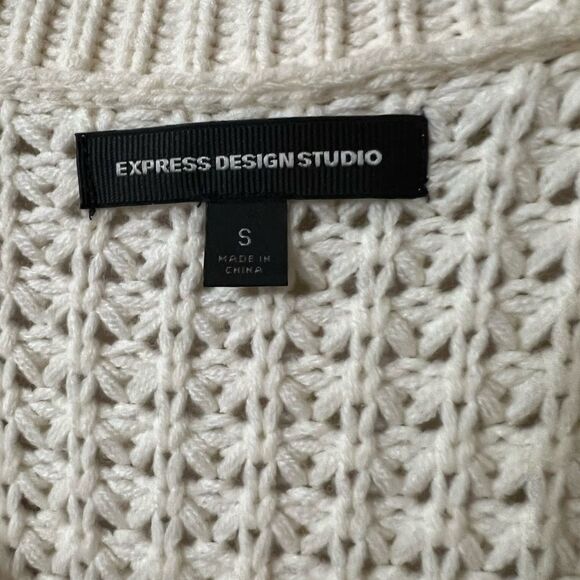 EXPRESS Design Studio Chunky knit cardigan SMALL - Picture 4 of 5